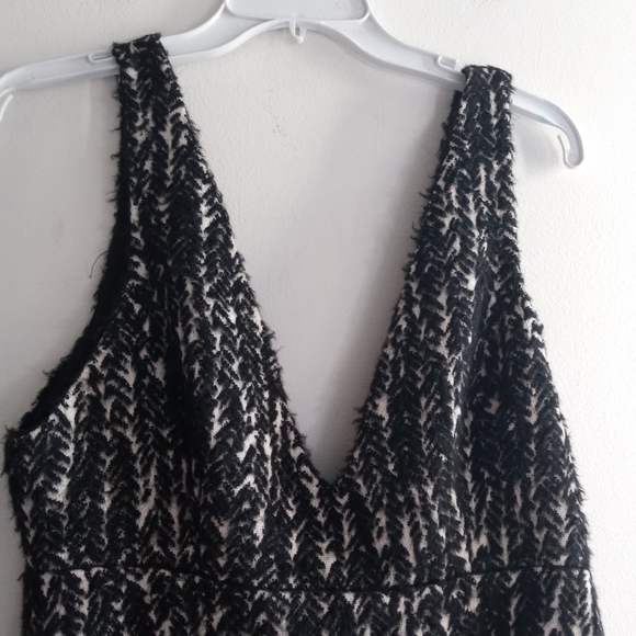NWT Paper Crown Anthropologie Black Grey Herringbone Wool A-Line Dress Medium - Picture 4 of 10